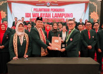 Pelantikan Pengurus IDI Wilayah Lampung periode 2025–2028 di Hotel Emersia, Bandarlampung, Minggu (5/4/2026).