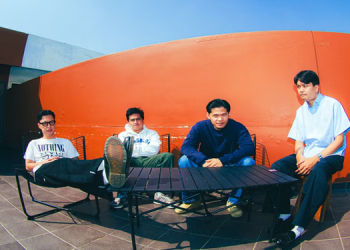 Potret Kelam Kelelahan Emosional! Proyek RAW BLUE Chronic Blue Ungkap Sisi Sisi Paling Pedih Skena Musik Jakarta